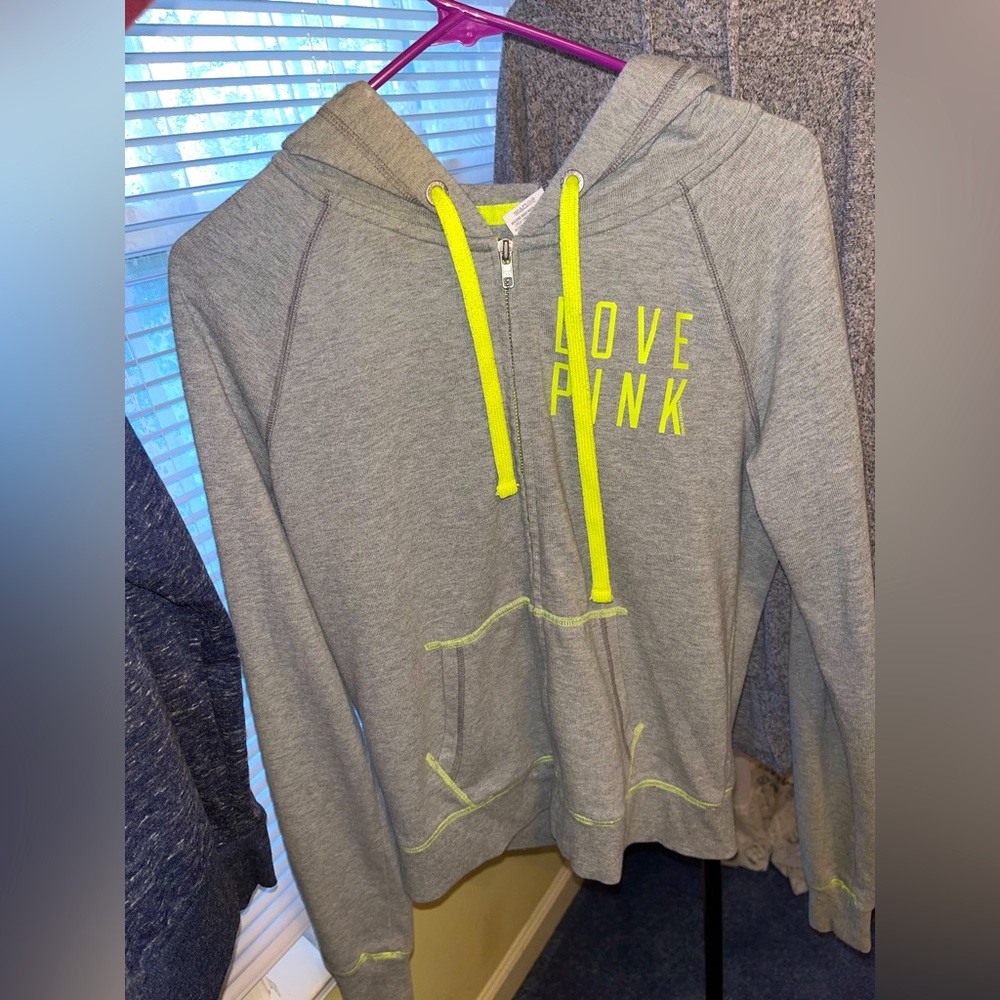 Victoria’s Secret PINK Women’s Small Grey Zip Up Hoodie